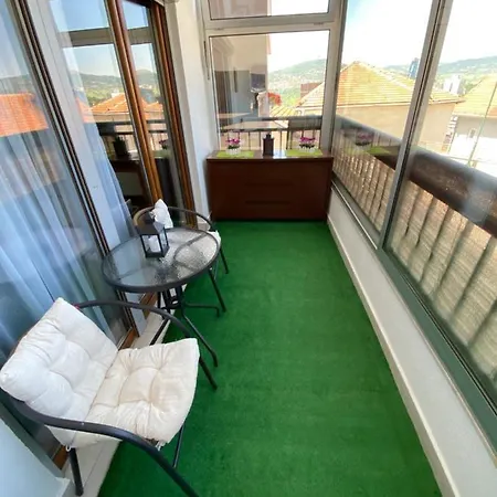 Belvedere Apartment *